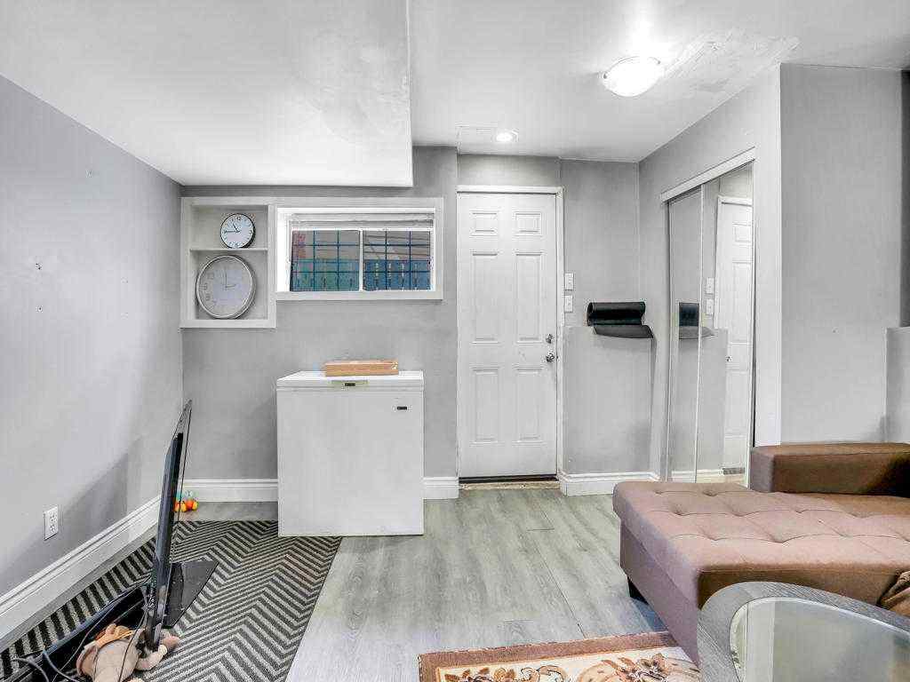 MLS® A2215131 - 104 Falshire Close NE in Falconridge Calgary, Residential