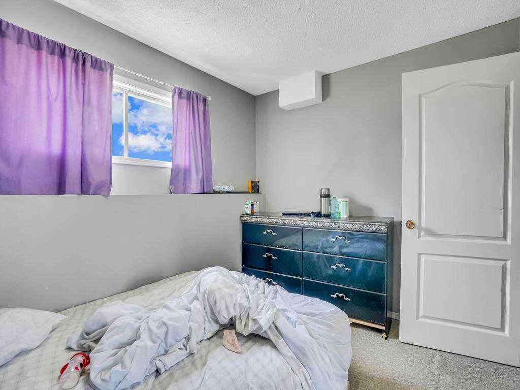 MLS® A2215131 - 104 Falshire Close NE in Falconridge Calgary, Residential