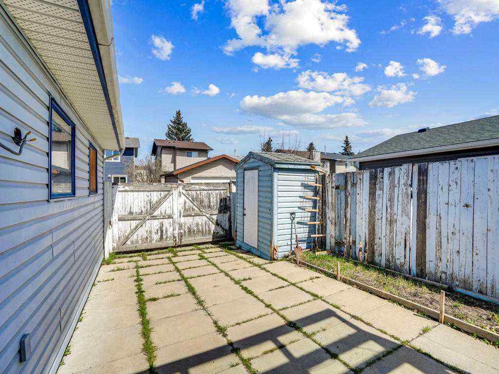 MLS® A2215131 - 104 Falshire Close NE in Falconridge Calgary, Residential