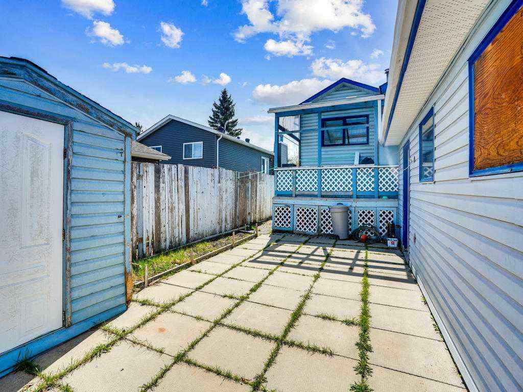 MLS® A2215131 - 104 Falshire Close NE in Falconridge Calgary, Residential