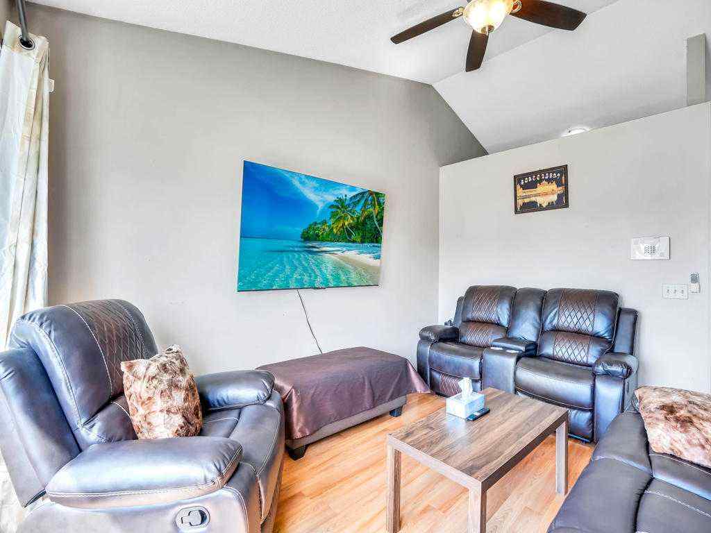 MLS® A2215131 - 104 Falshire Close NE in Falconridge Calgary, Residential