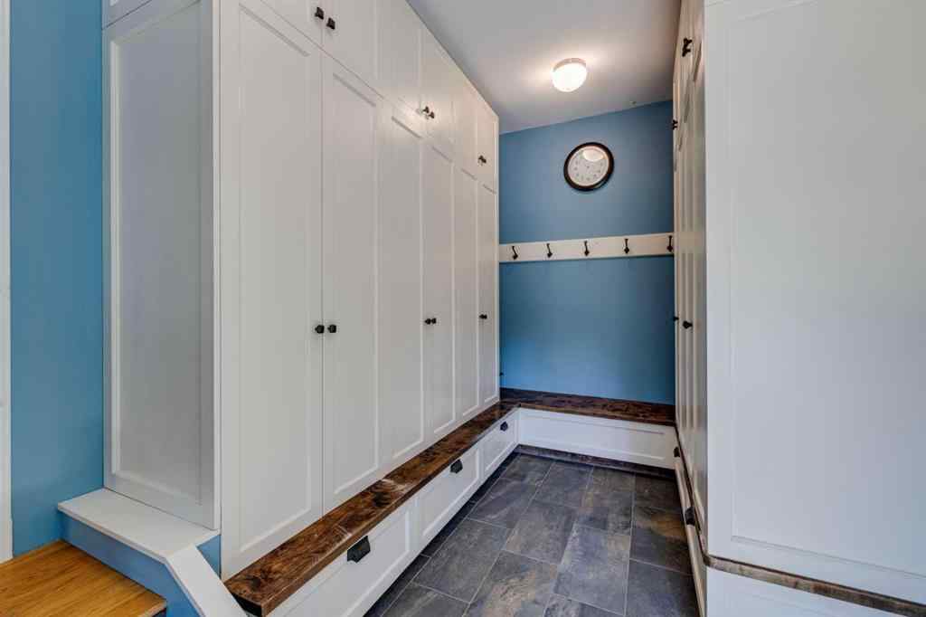 MLS® A2215187 - 118 Mountain Lion Drive  in Wintergreen_BC Bragg Creek, Residential