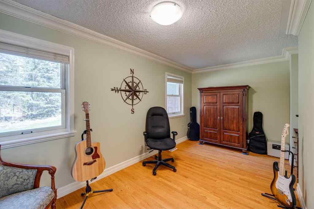 MLS® A2215187 - 118 Mountain Lion Drive  in Wintergreen_BC Bragg Creek, Residential
