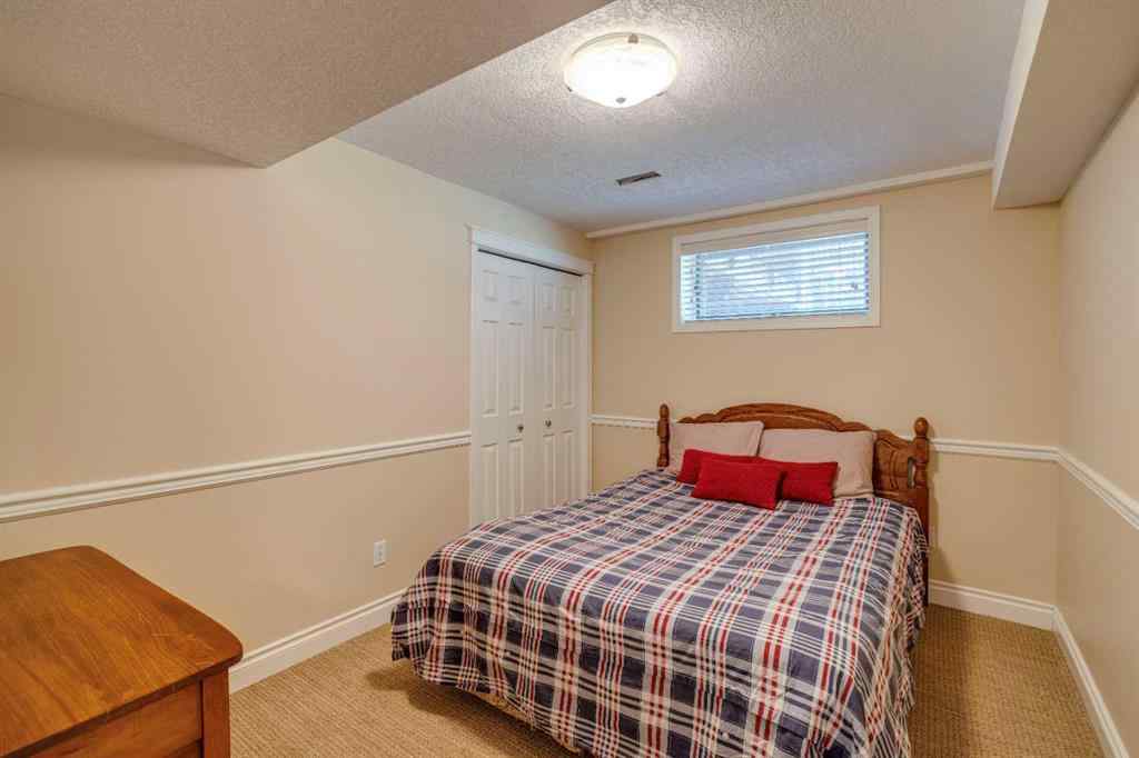 MLS® A2215187 - 118 Mountain Lion Drive  in Wintergreen_BC Bragg Creek, Residential