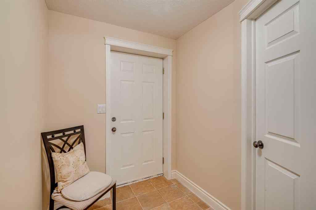 MLS® A2215187 - 118 Mountain Lion Drive  in Wintergreen_BC Bragg Creek, Residential
