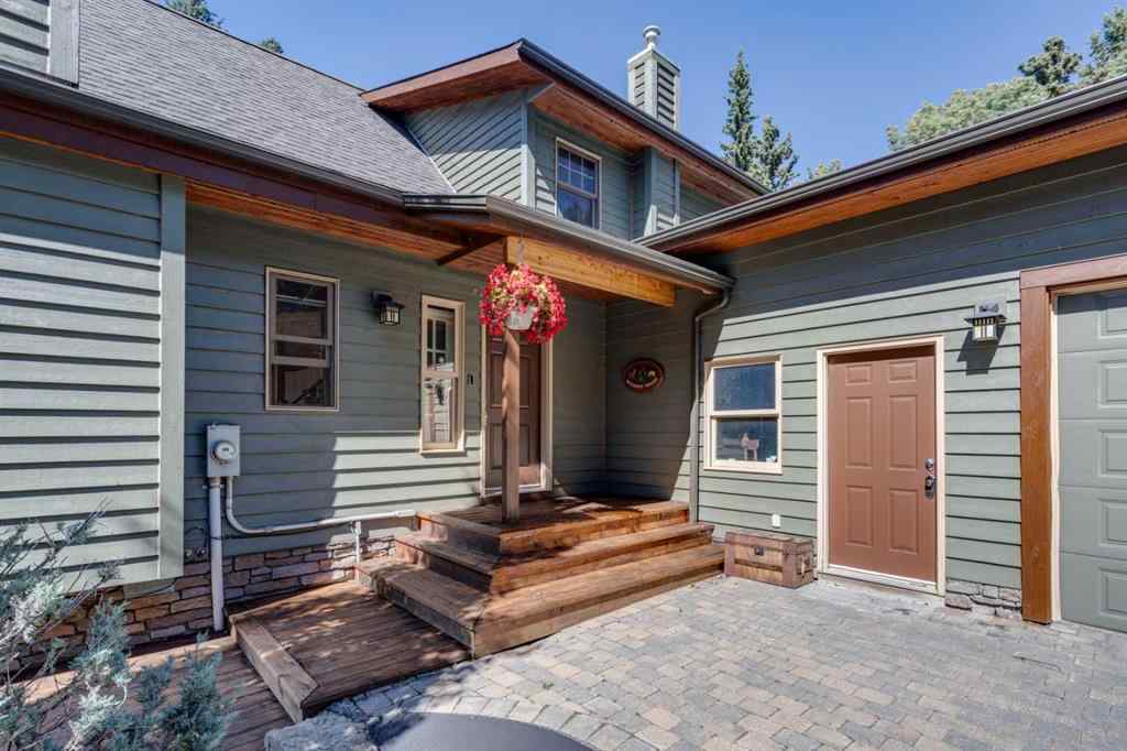 MLS® A2215187 - 118 Mountain Lion Drive  in Wintergreen_BC Bragg Creek, Residential