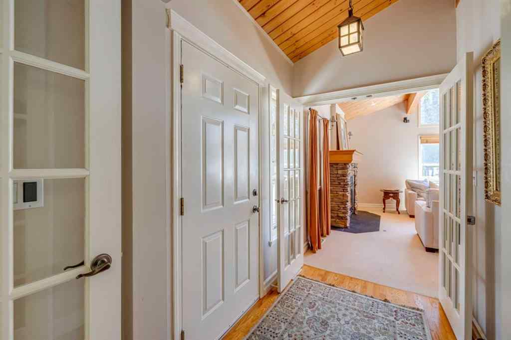 MLS® A2215187 - 118 Mountain Lion Drive  in Wintergreen_BC Bragg Creek, Residential