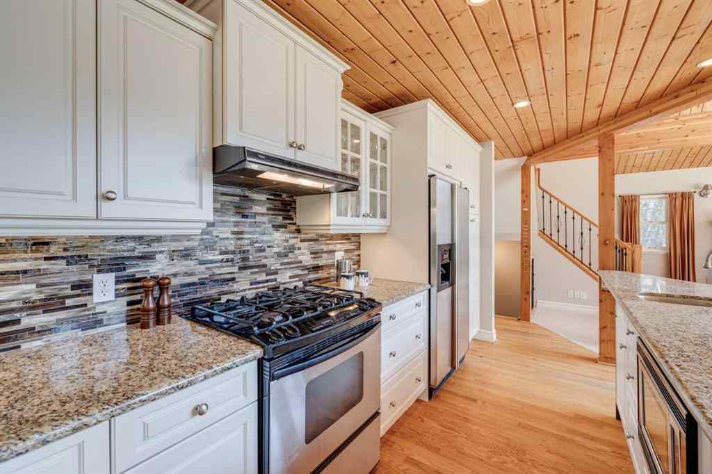 MLS® A2215187 - 118 Mountain Lion Drive  in Wintergreen_BC Bragg Creek, Residential