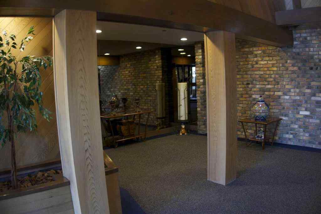 MLS® A2215203 - Unit #407 3719C 49 Street NW in Varsity Calgary, Residential