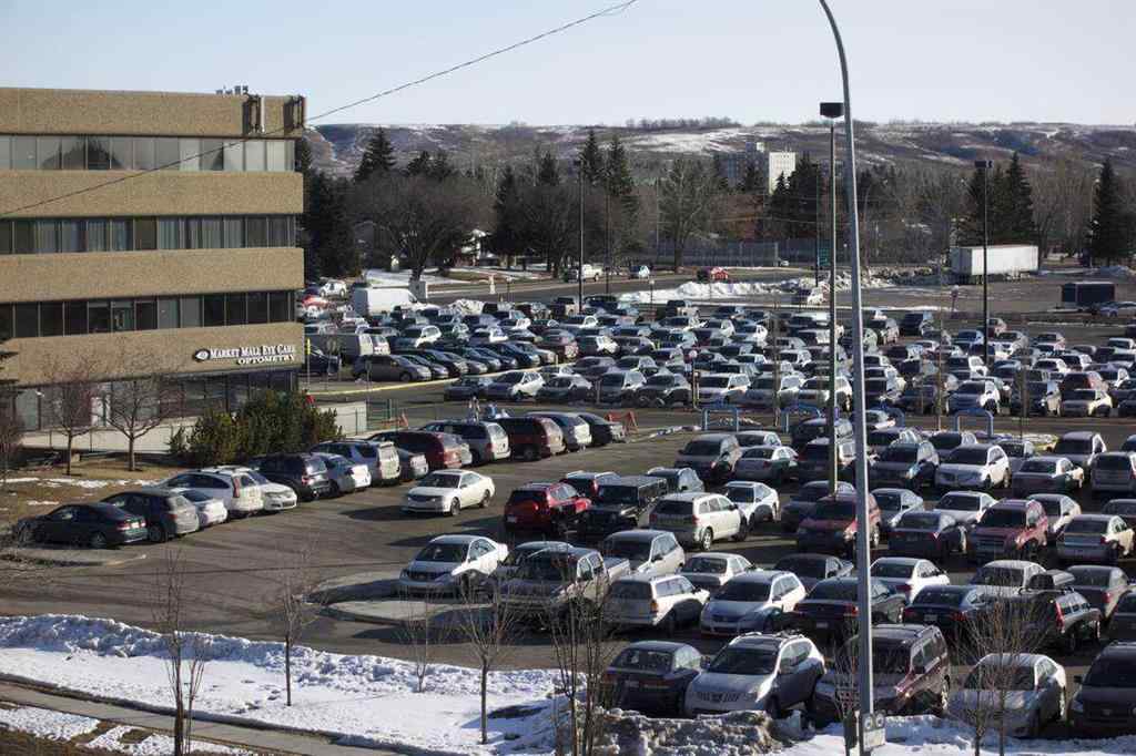 MLS® A2215203 - Unit #407 3719C 49 Street NW in Varsity Calgary, Residential