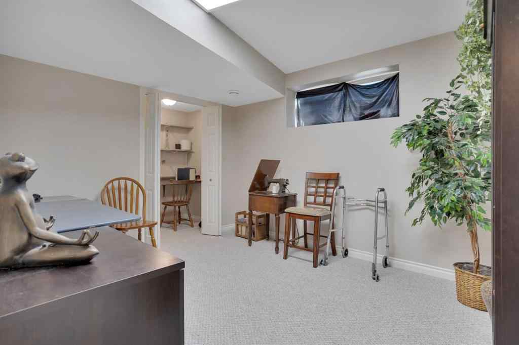 MLS® A2215205 - 524 Summer Crescent  in Meridian Beach Rural Ponoka County, Residential