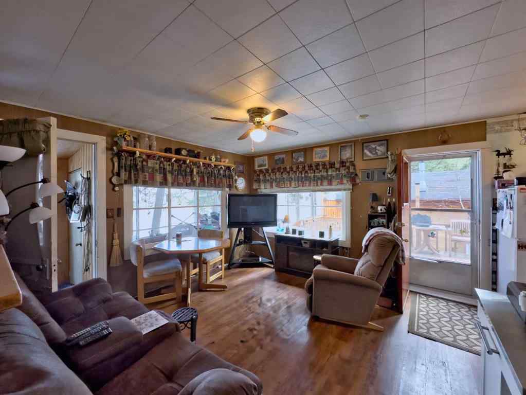 MLS® A2215237 - 12 Lee Lake Road   in NONE Rural Pincher Creek No. 9, M.D. of, Residential