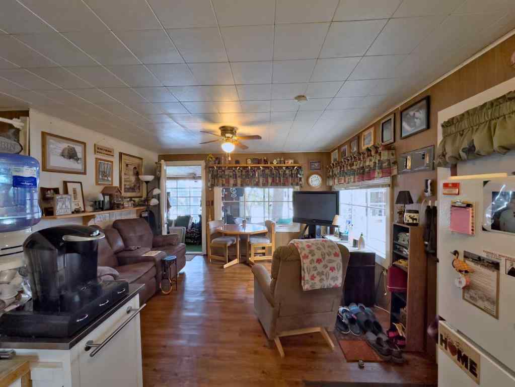 MLS® A2215237 - 12 Lee Lake Road   in NONE Rural Pincher Creek No. 9, M.D. of, Residential