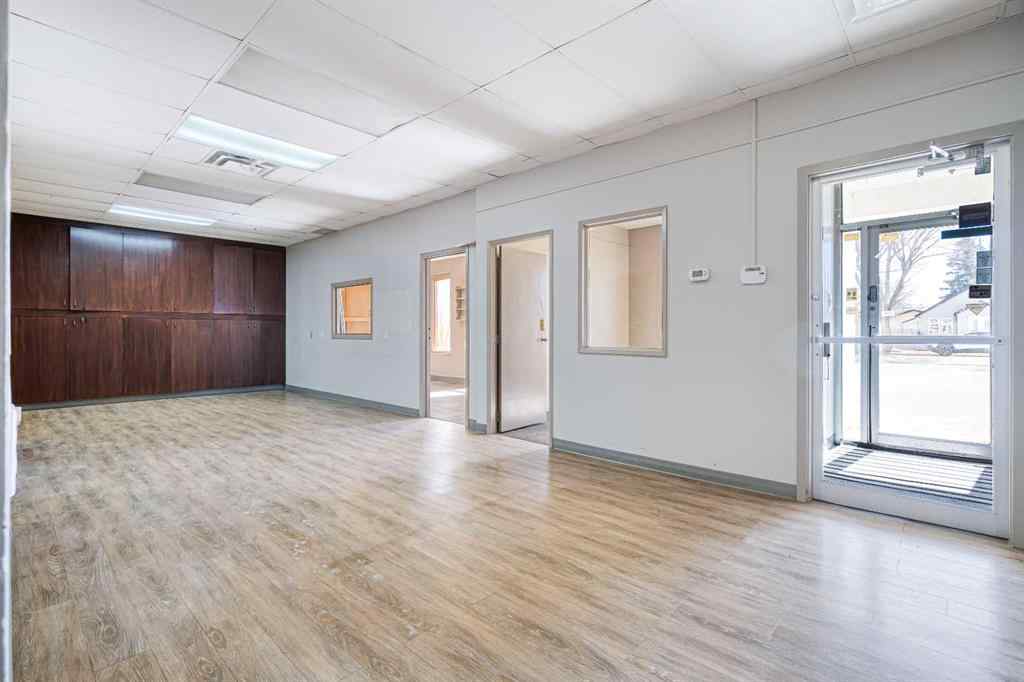 MLS® A2215258 - Unit #Unit 3 4720 50 Street  in East Lloydminster Lloydminster, Commercial
