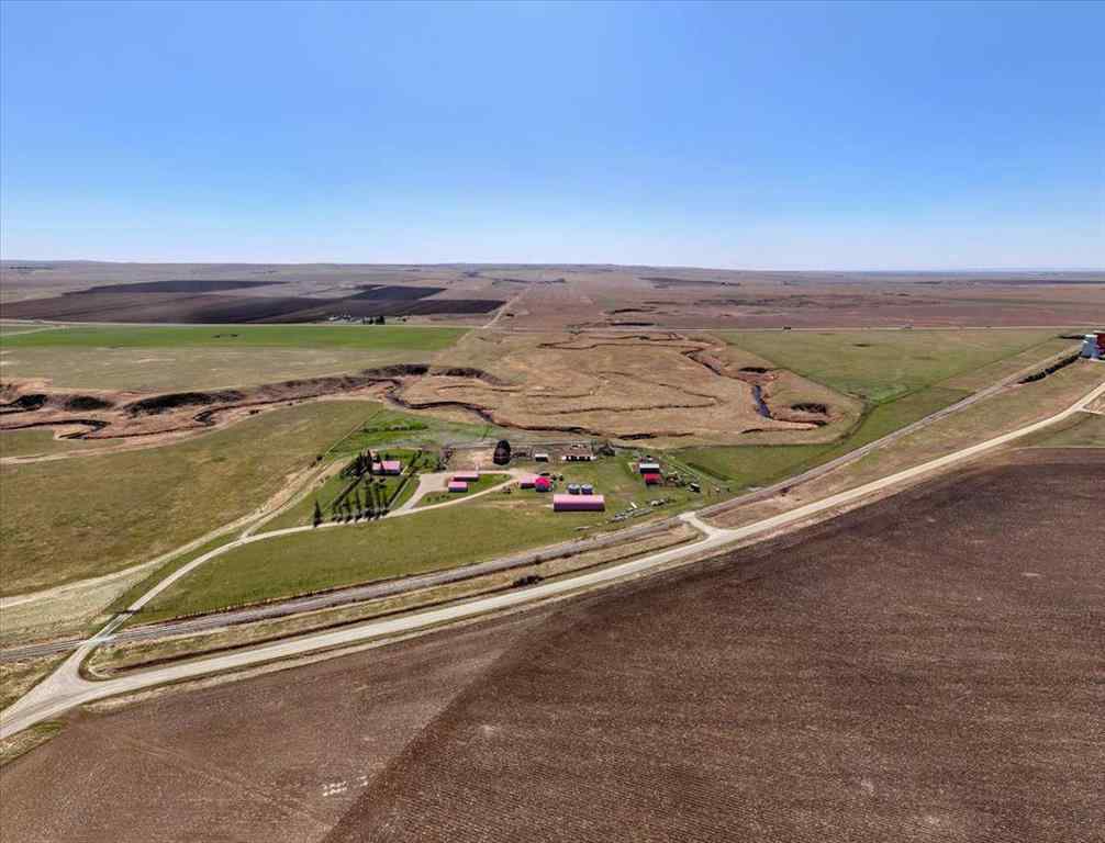MLS® A2215307 - 204050 RR 245   in NONE Rural Vulcan County, Residential