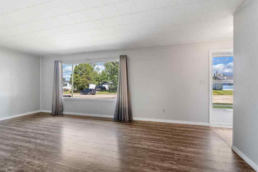 MLS® A2215323 - 17 Centennial Crescent  in NONE Swan Hills, Residential