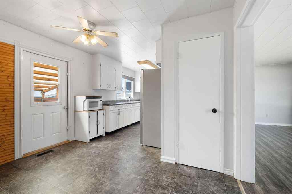 MLS® A2215323 - 17 Centennial Crescent  in NONE Swan Hills, Residential