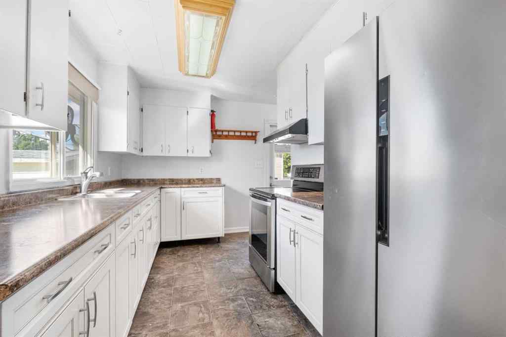 MLS® A2215323 - 17 Centennial Crescent  in NONE Swan Hills, Residential