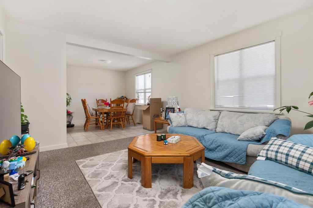 MLS® A2215344 - 5402 47 Avenue  in Mount Pleasant Camrose, Multi-Family