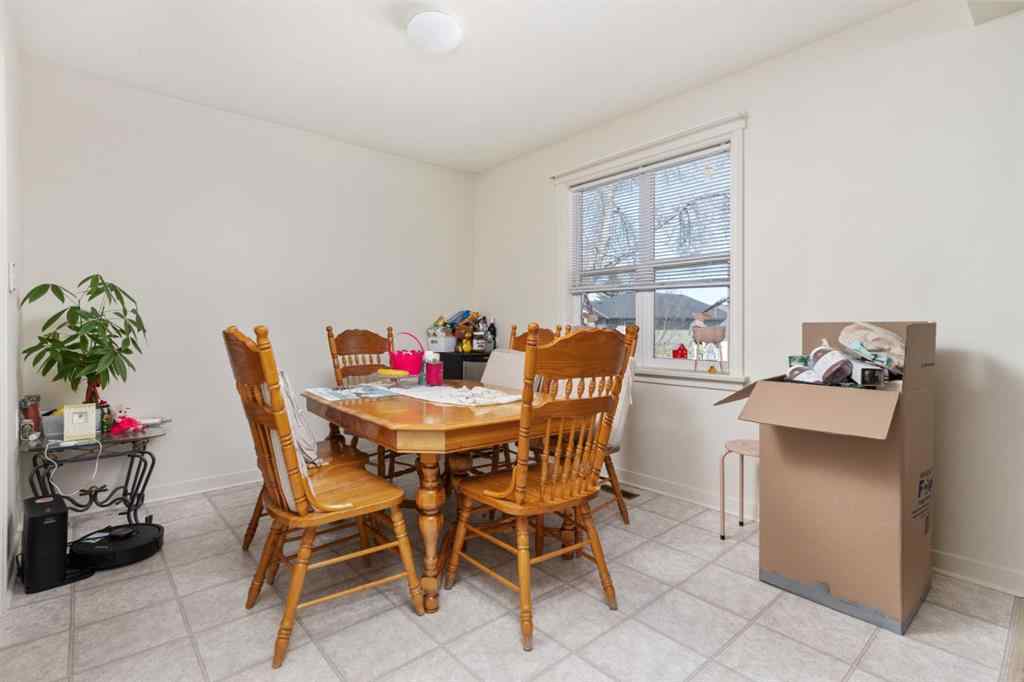 MLS® A2215344 - 5402 47 Avenue  in Mount Pleasant Camrose, Multi-Family