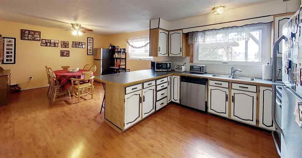 MLS® A2215350 - 1206 50 Street  in NONE Edson, Residential