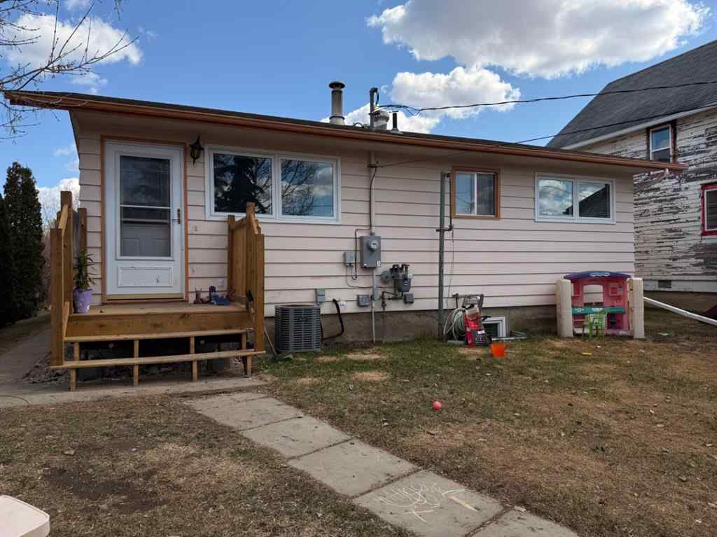 MLS® A2215357 - 122 Main Street  in NONE Lashburn, Residential