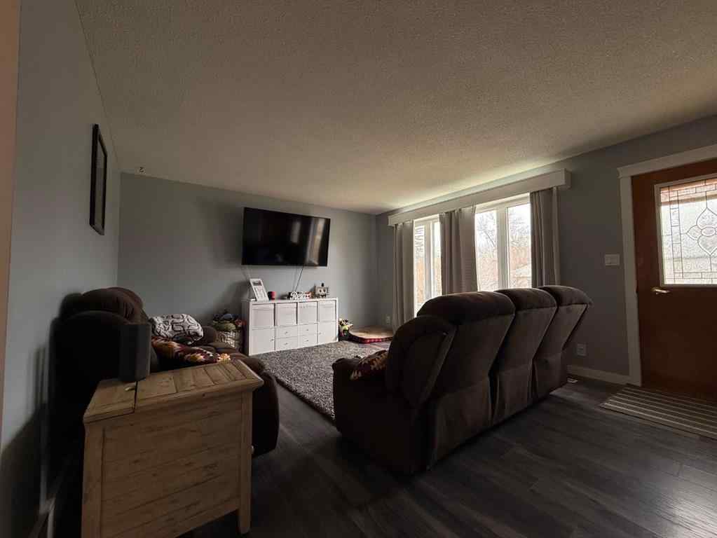 MLS® A2215357 - 122 Main Street  in NONE Lashburn, Residential