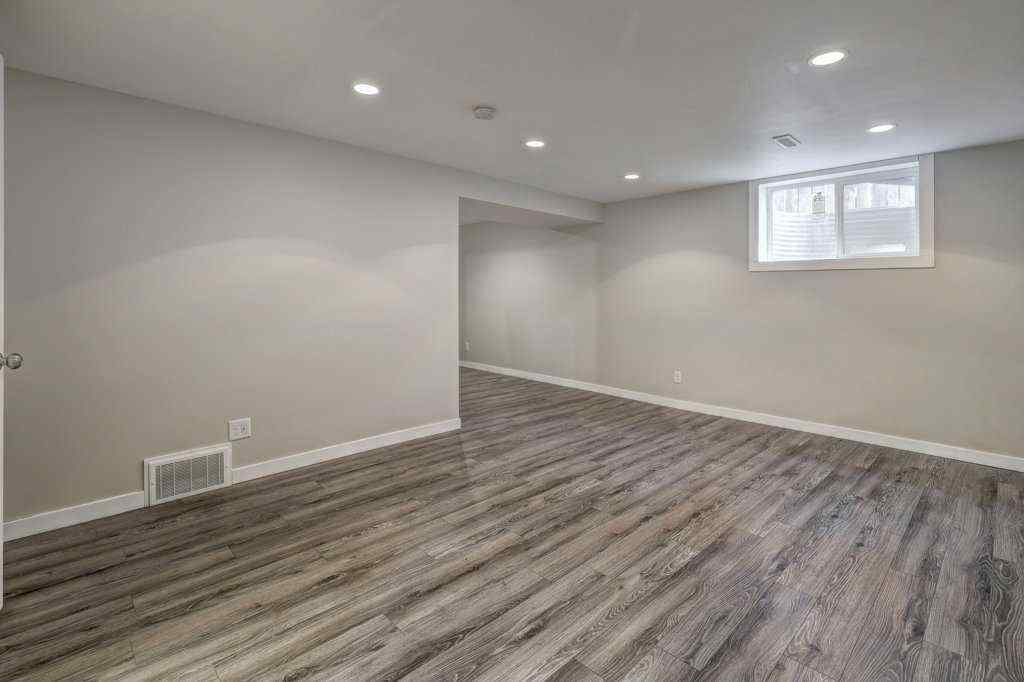 MLS® A2215361 - Unit #1 519 64 Street NE in Thorncliffe Calgary, Residential