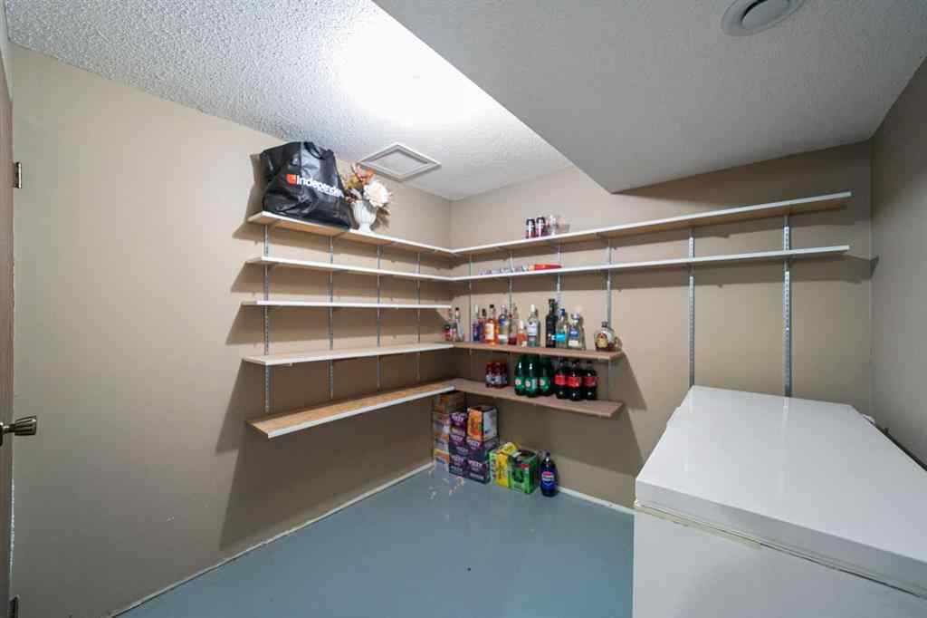 MLS® A2215396 - 4 Meadowlark Drive   in Sedgewick Sedgewick, Residential