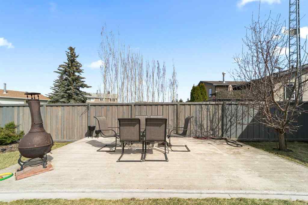MLS® A2215396 - 4 Meadowlark Drive   in Sedgewick Sedgewick, Residential