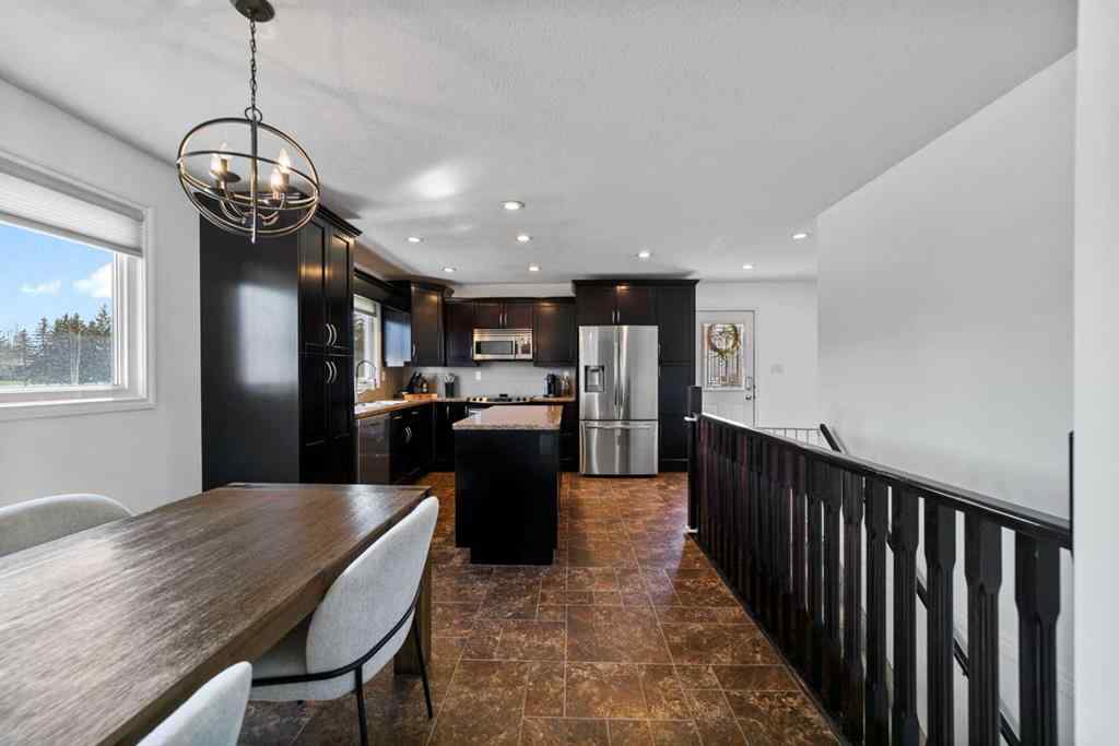 MLS® A2215396 - 4 Meadowlark Drive   in Sedgewick Sedgewick, Residential