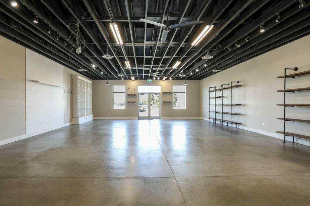 MLS® A2215418 - Unit #20 4012 4 Avenue S in Wt Hill Business Park Lethbridge, Commercial