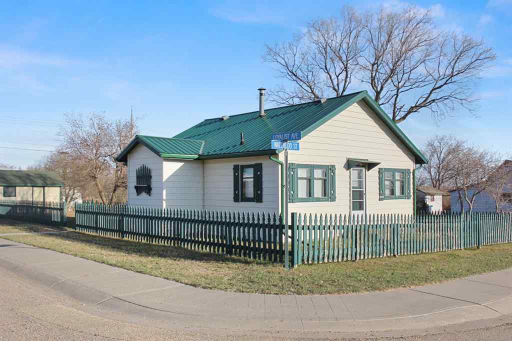MLS® A2215438 - 301 Waterloo Street  in NONE Veteran, Residential