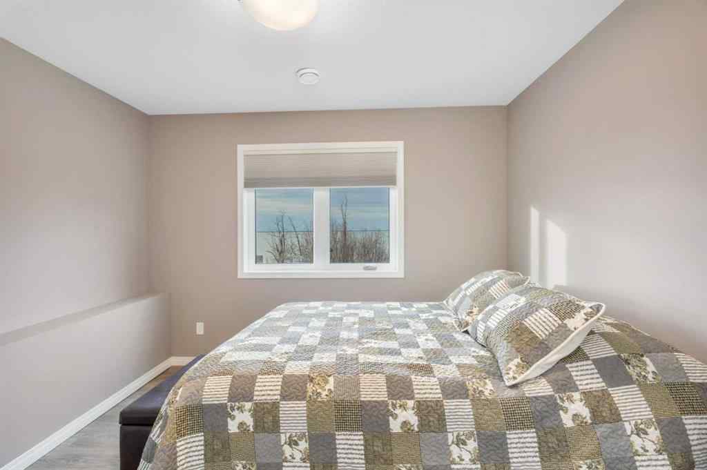 MLS® A2215466 - 23 Marina View Close   in Rochon Sands Heights Rural Stettler No. 6, County of, Residential