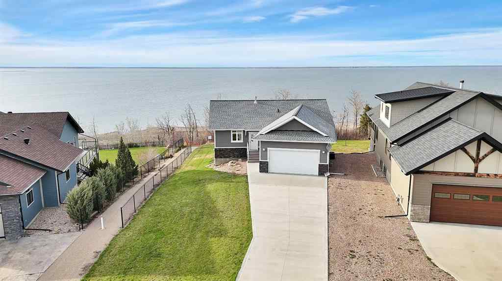 MLS® A2215466 - 23 Marina View Close   in Rochon Sands Heights Rural Stettler No. 6, County of, Residential