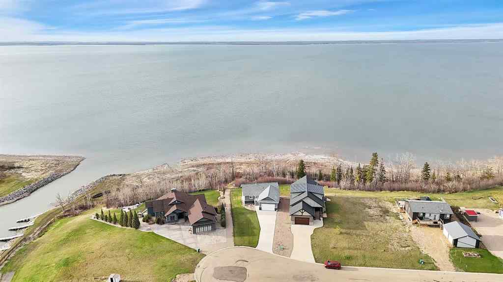 MLS® A2215466 - 23 Marina View Close   in Rochon Sands Heights Rural Stettler No. 6, County of, Residential