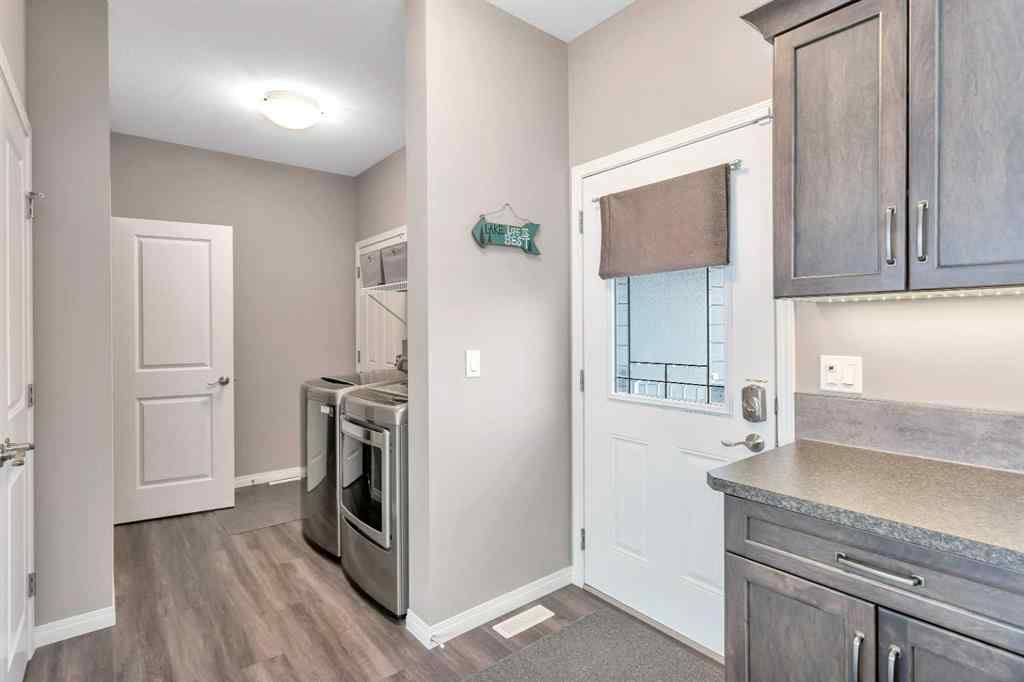 MLS® A2215466 - 23 Marina View Close   in Rochon Sands Heights Rural Stettler No. 6, County of, Residential