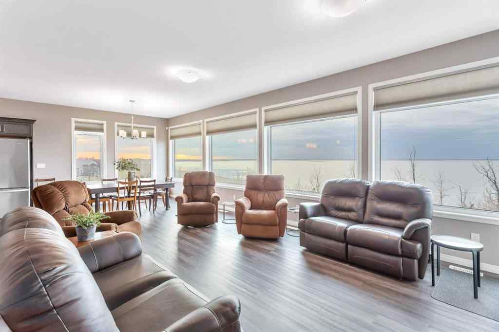 MLS® A2215466 - 23 Marina View Close   in Rochon Sands Heights Rural Stettler No. 6, County of, Residential