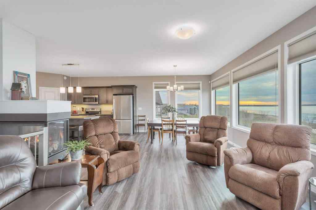 MLS® A2215466 - 23 Marina View Close   in Rochon Sands Heights Rural Stettler No. 6, County of, Residential