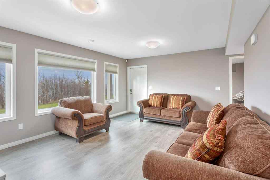 MLS® A2215466 - 23 Marina View Close   in Rochon Sands Heights Rural Stettler No. 6, County of, Residential