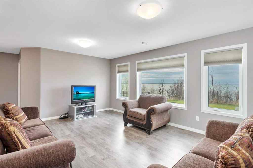 MLS® A2215466 - 23 Marina View Close   in Rochon Sands Heights Rural Stettler No. 6, County of, Residential