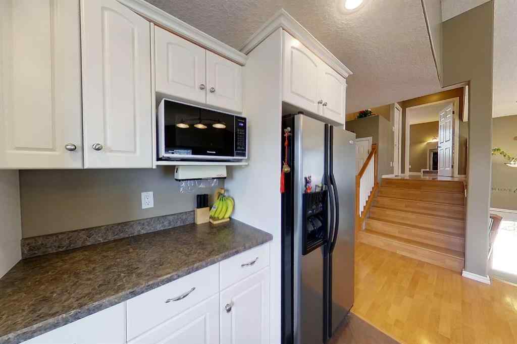 MLS® A2215477 - 2300 Pioneer Drive SW in NONE Slave Lake, Residential