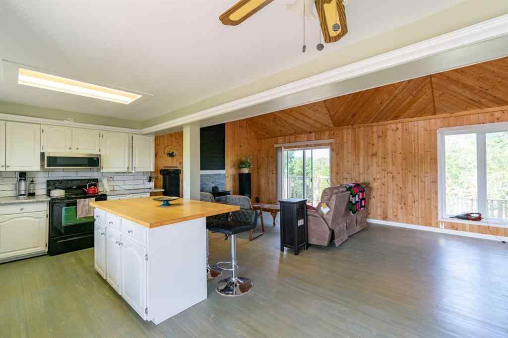 MLS® A2215479 - 14 & 16 1st Street  in NONE White Sands, Residential