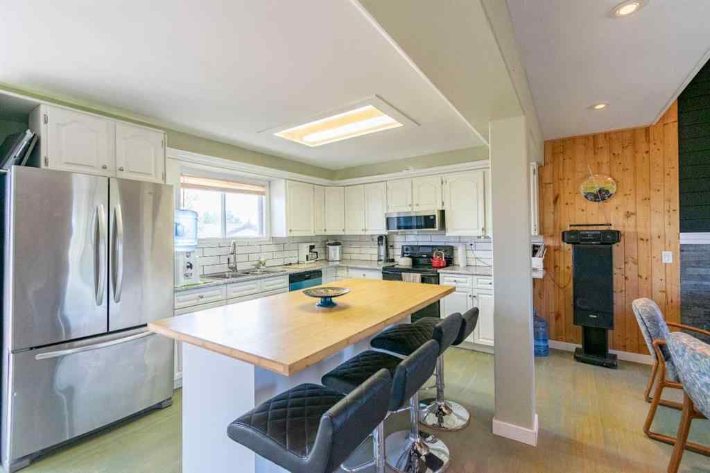MLS® A2215479 - 14 & 16 1st Street  in NONE White Sands, Residential
