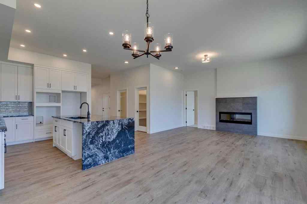 MLS® A2215566 - 56 Dawson Wharf Mount  in Dawson\'s Landing Chestermere, Residential