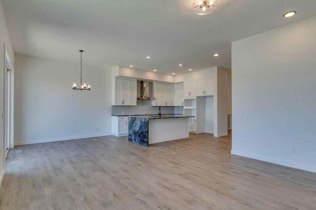 MLS® A2215566 - 56 Dawson Wharf Mount  in Dawson\'s Landing Chestermere, Residential