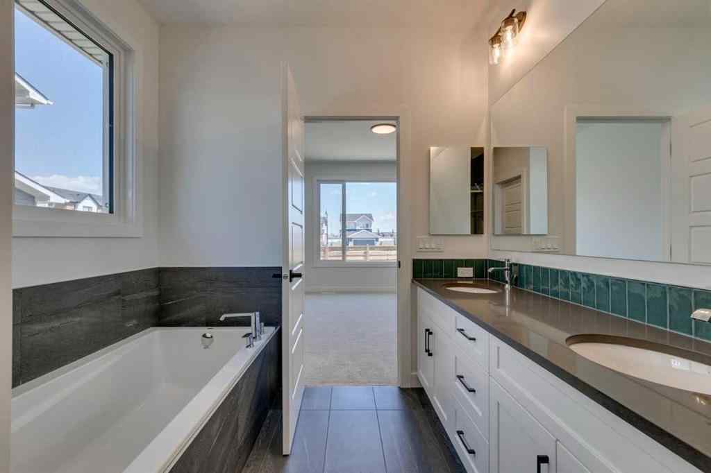 MLS® A2215566 - 56 Dawson Wharf Mount  in Dawson\'s Landing Chestermere, Residential