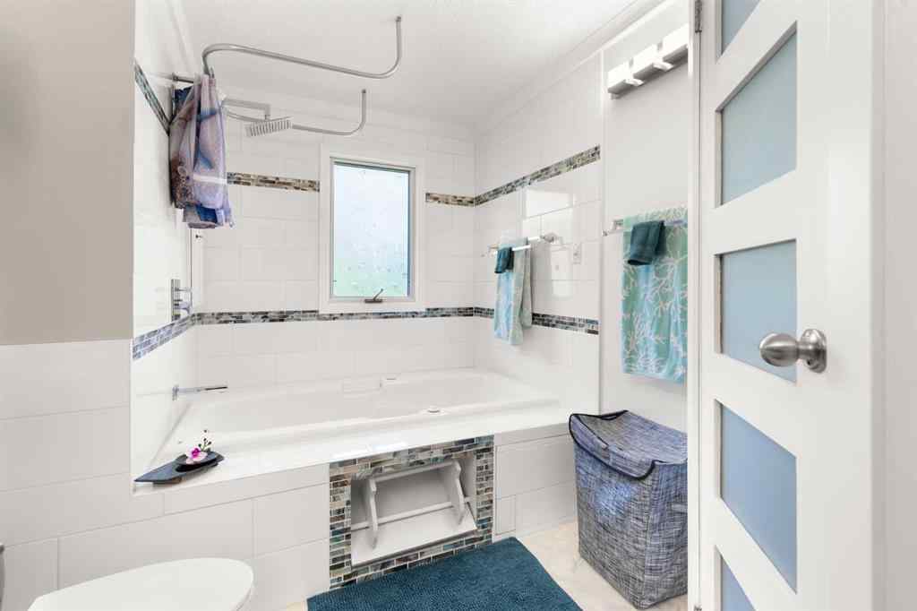 MLS® A2215601 - 467 10 Street  in NONE Dunmore, Residential
