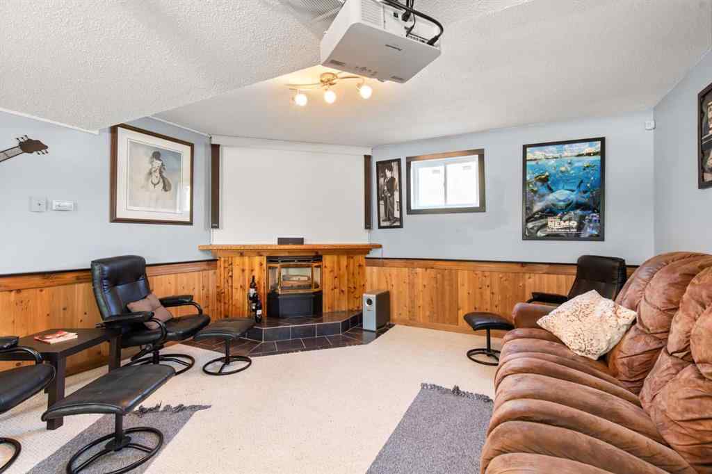 MLS® A2215601 - 467 10 Street  in NONE Dunmore, Residential