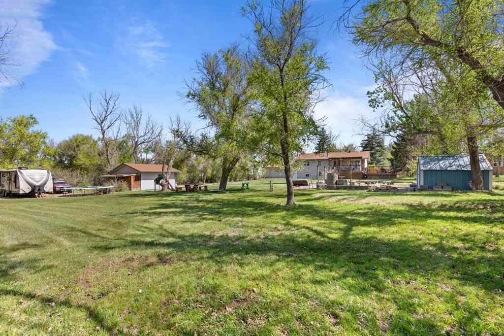 MLS® A2215601 - 467 10 Street  in NONE Dunmore, Residential